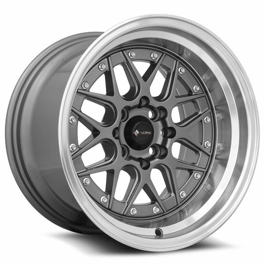 Vors VR7 15x9 4x100/4x114.3 0 Gun Metal Machine Lip Chrome Rivet